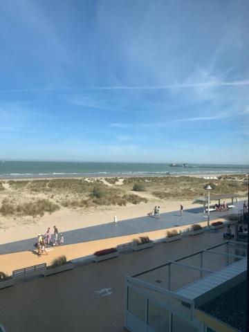 Studio Zeezicht Nieuwpoort Esterno foto